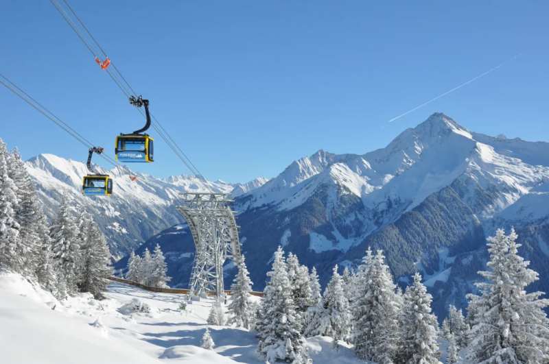 Met de Penkenbahn naar het skigebied