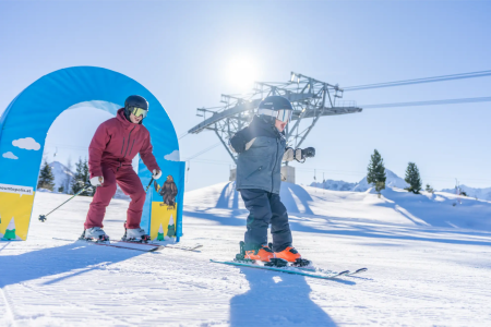 Spelenderwijs skiën in Kinderland Penken